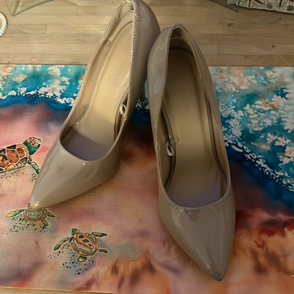 Tan business heels
